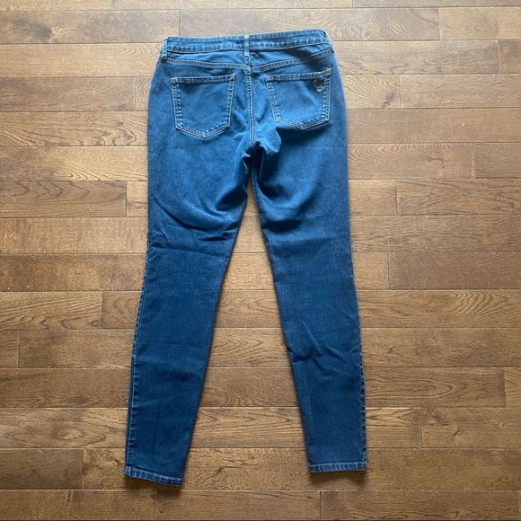 Jessica Simpson Jeans - Picture 4 of 12